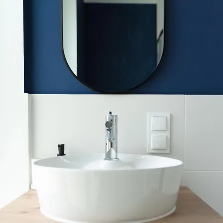 Legnicka With Ac - Properunit Breslavia