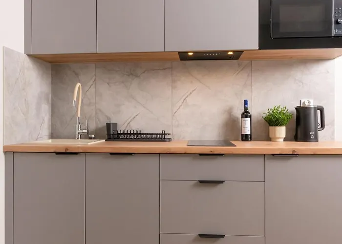 Legnicka With Ac - Properunit